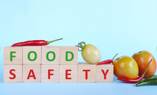 Food Safe Online Food Handler Training Image